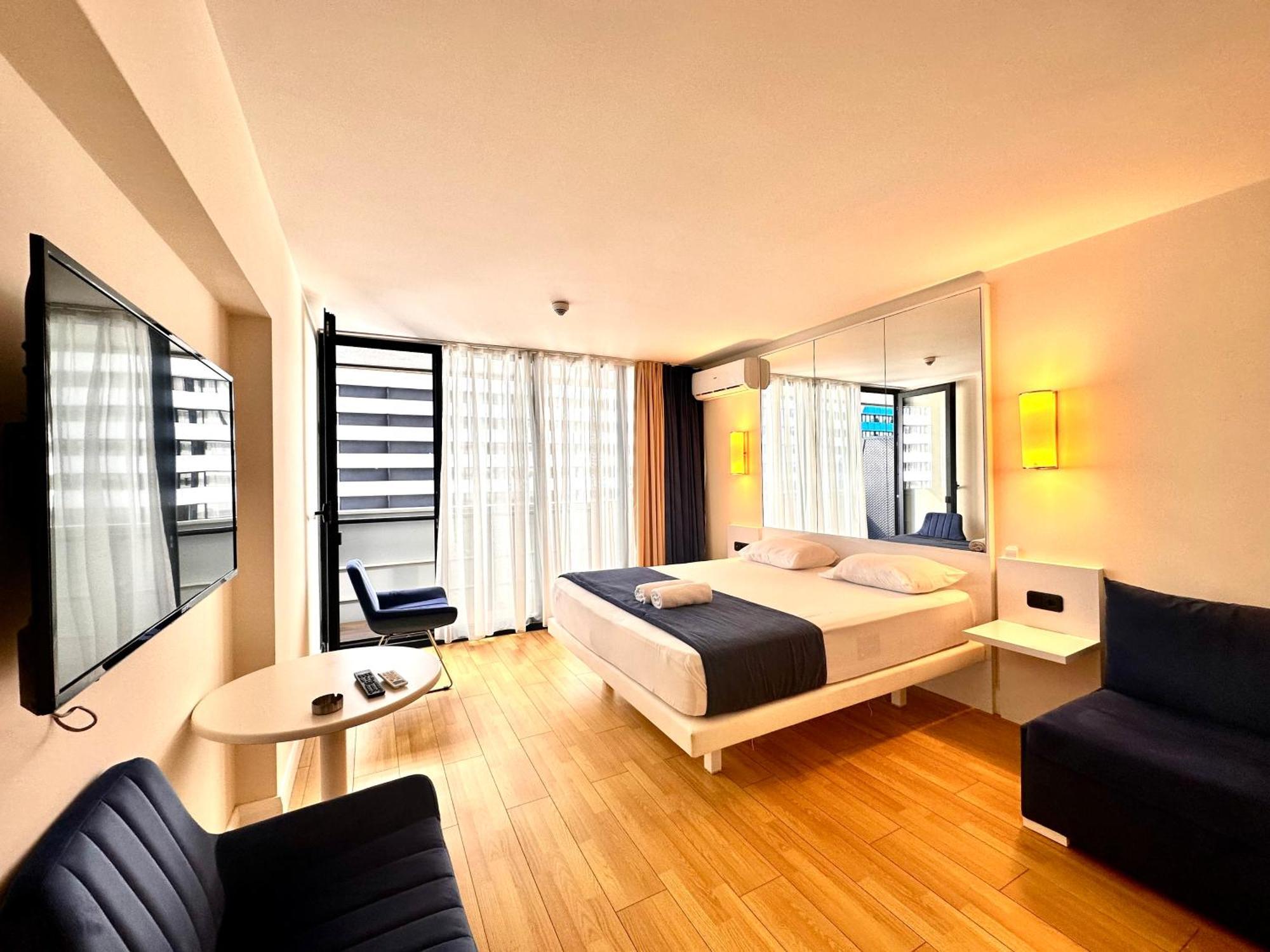Batumi Orbi City Apart Hotel Luaran gambar