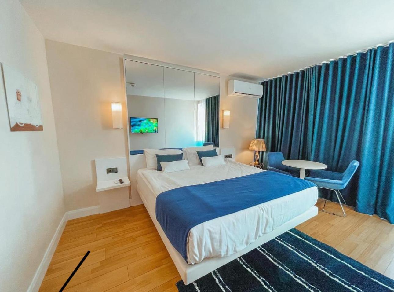 Batumi Orbi City Apart Hotel Luaran gambar